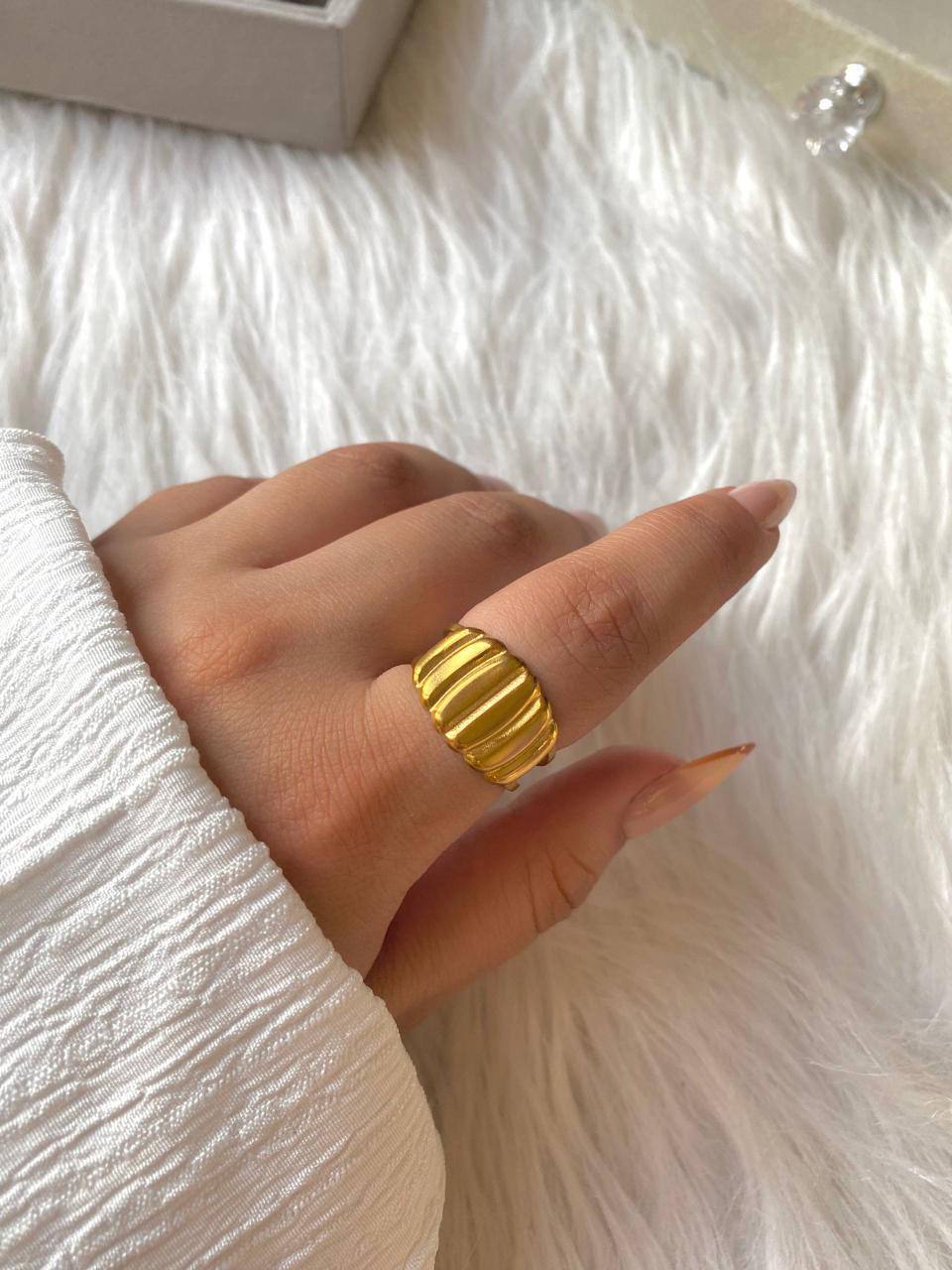 Stainless steel ring